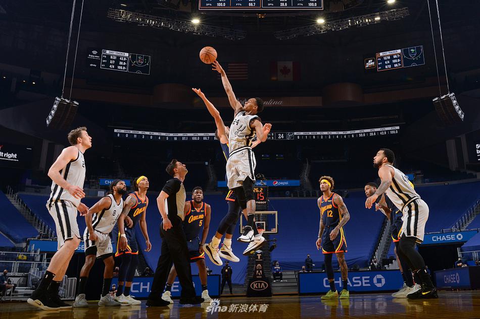 點點關注??亞馬爾開通YouTube賬號，并且發(fā)布首個視頻