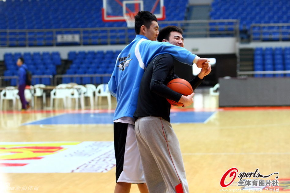 前總監(jiān)：佩德里完成第二堂訓練課后，梅西就問我這孩子哪找來的？