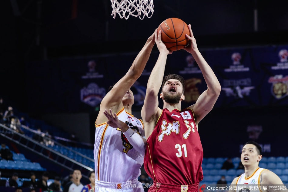 意媒：薩勒馬科爾斯想留在羅馬，父親已經(jīng)在跟經(jīng)紀(jì)人洽談