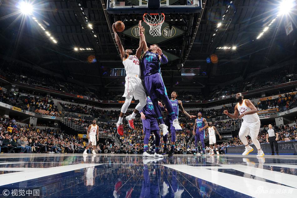 博主：恒大青訓01后李嘉灝，近日與于大寶等一同參加A級教練考試