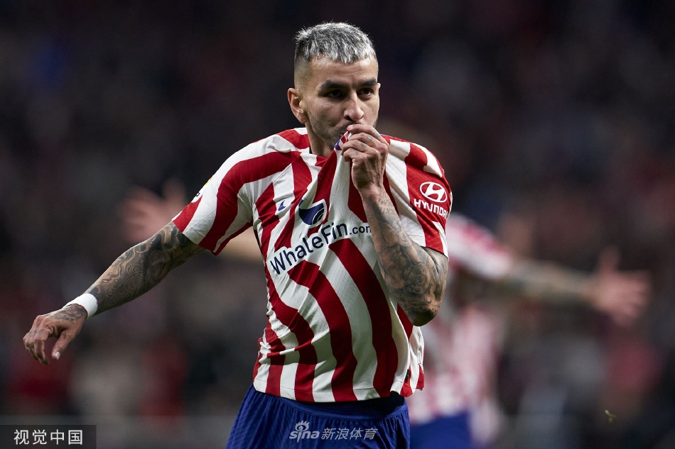 約基奇：杜蘭特不需要什么時間&空間就能命中關(guān)鍵球 他是傳奇！