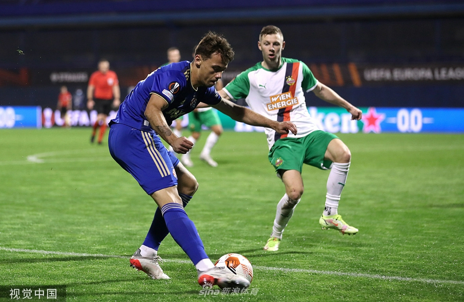 伯恩利主帥：上半場我們踢得不錯，但比賽勢頭是難以名狀的東西