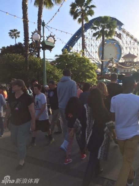 小法：迪奧帶傷被塞內(nèi)加爾征召結(jié)果現(xiàn)在又傷了，他不該參加非洲杯