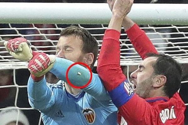 記者：尤文圖斯密切關注弗拉泰西，可能高價租借+強制買斷