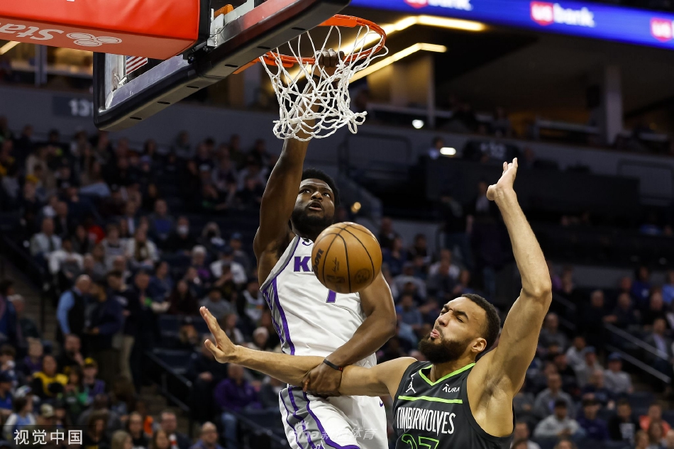 大羅憶銀河戰(zhàn)艦：當時所有人薪水相同，但我和小貝通過贊助掙更多