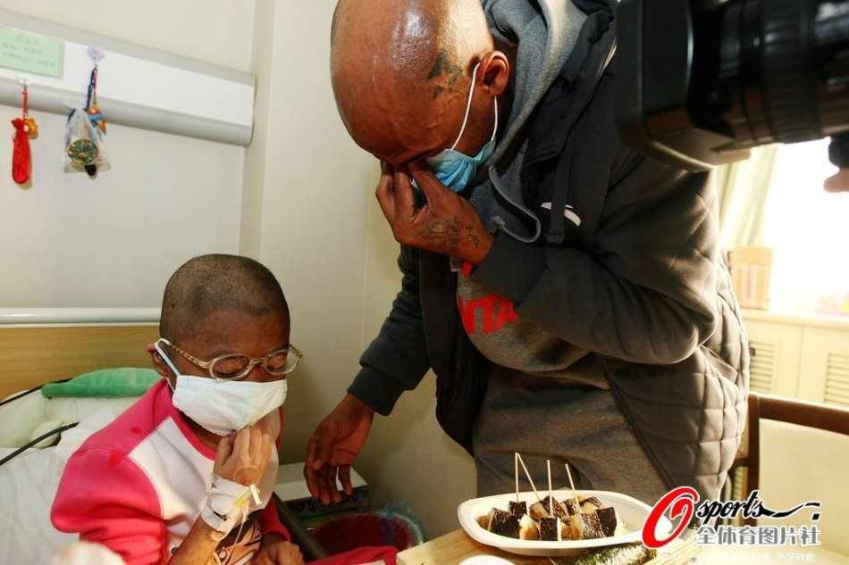 腿筋拉傷！隊記：卡梅隆·托馬斯本周末接受MRI檢查 之后更新情況