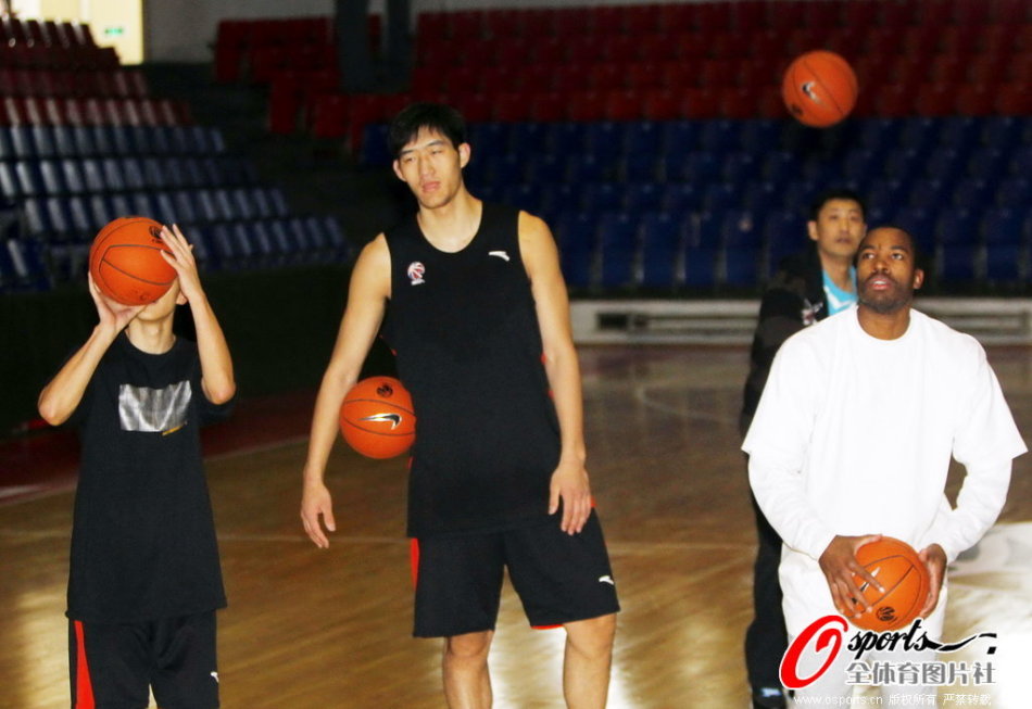 鐵血聯(lián)盟：閃回官網(wǎng)在哪下載 最新官方下載安裝地址