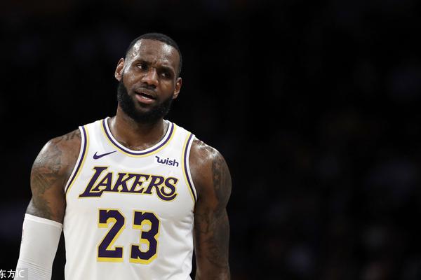 梅西策動！梅西分球給邊路阿爾巴，后者助攻阿連德頭球破僵Scheisse                                                                2