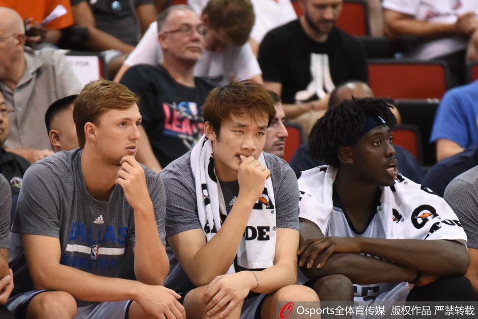 ??字母該走了？米德爾頓+CJ三分誅心 雄鹿失誤完成“自殺”！