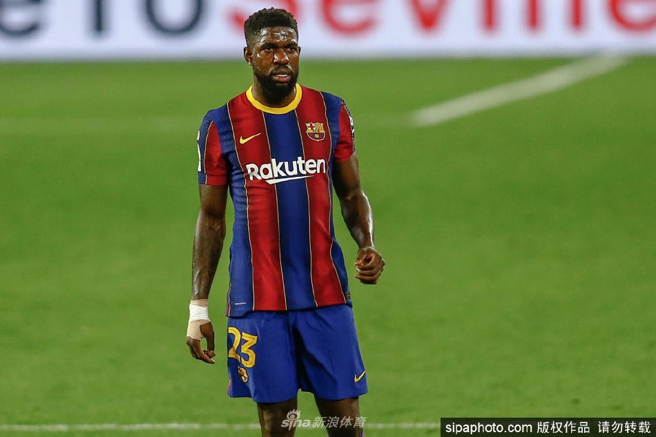 化身石佛和上將！媒體稱贊：圖中是本賽季的莫布利和阿倫