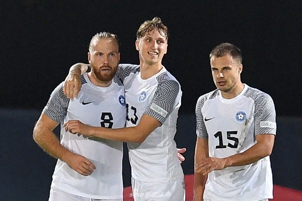 羅馬諾：目前皇馬未與齊達內商談回歸執(zhí)教