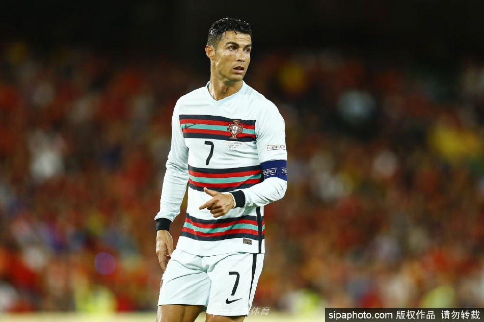 阿利松：原以為氣氛會變奇怪但沒有 薩拉赫清楚缺席是自己導(dǎo)致的