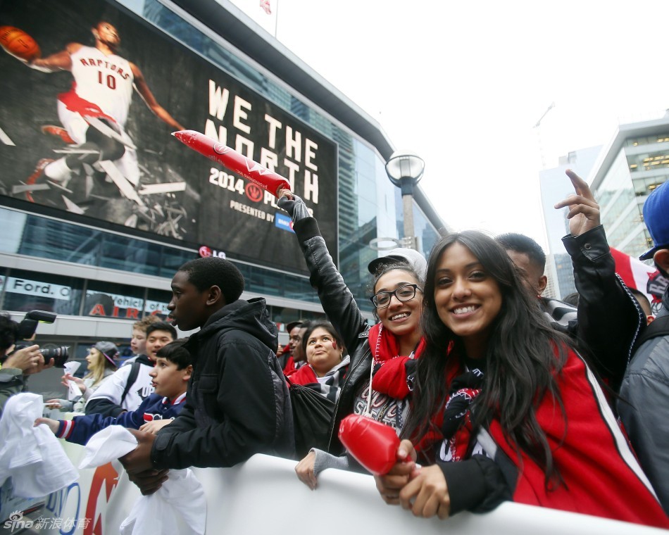 記者：老鷹、快船、森林狼和獨行俠都有意公牛后衛(wèi)科比