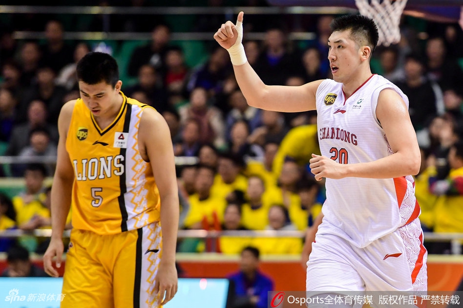 卡拉格談范德芬鏟傷伊薩克：是我我可能也鏟，不能讓前鋒輕易起腳