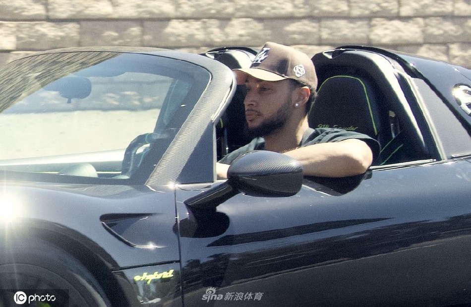 這都沒花？半場黃蜂三分21中10&命中率47.6% 猛龍20中2&命中率10%