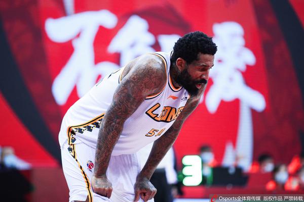 官方：伊薩克踝關節(jié)損傷+腓骨骨折，成功接受手術，回歸時間未定