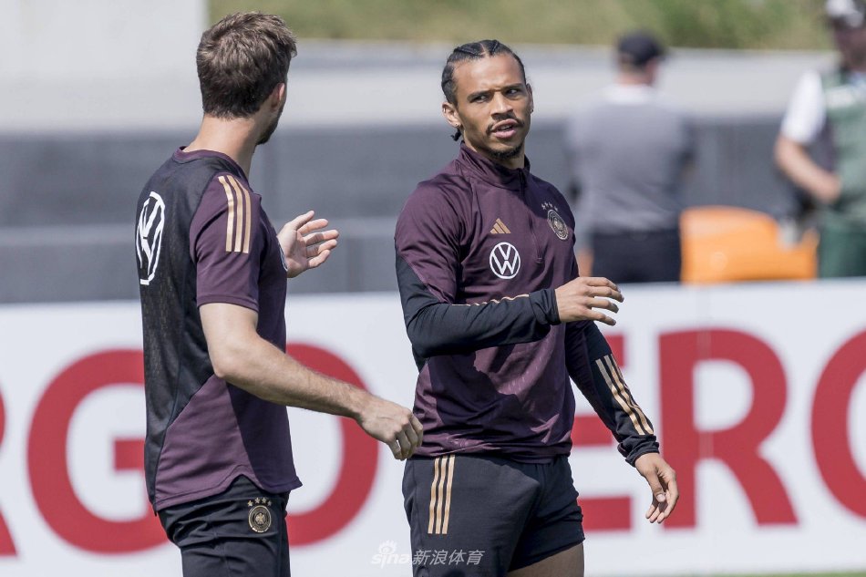 解說：申京在部分場次需要做出犧牲 贏掘金就表現(xiàn)得很不錯