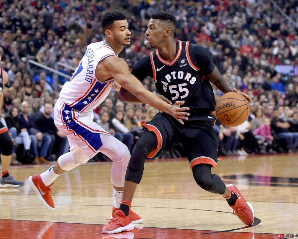 不愧是你！孔蒂不滿霍伊倫被吹犯規(guī)，憤怒質(zhì)疑裁判被出示黃牌