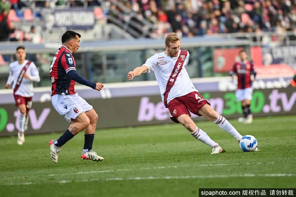 下課熱門！曼聯(lián)主帥阿莫林被解雇的賠率已經(jīng)下調至13/8二怪                                                                2025-09