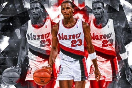 里斯·詹姆斯發(fā)文慶祝生日：26歲生日，感謝大家的愛