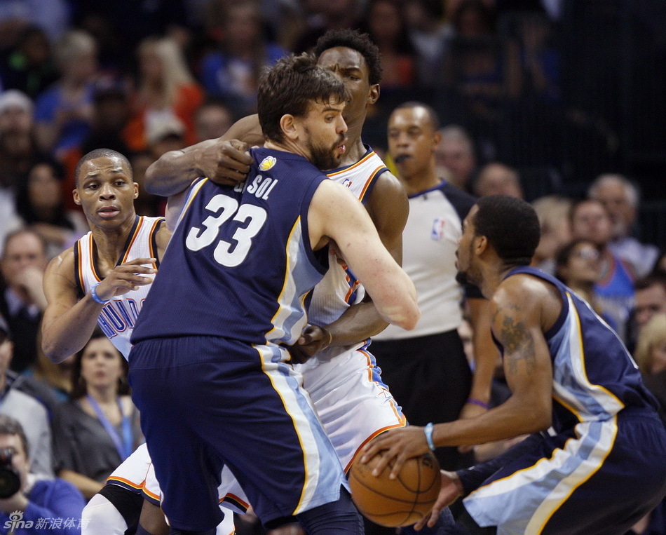 多少人因為這場入坑？大羅談夢劇場戴帽：所有曼聯(lián)球迷都為我鼓掌白川                                                                2025