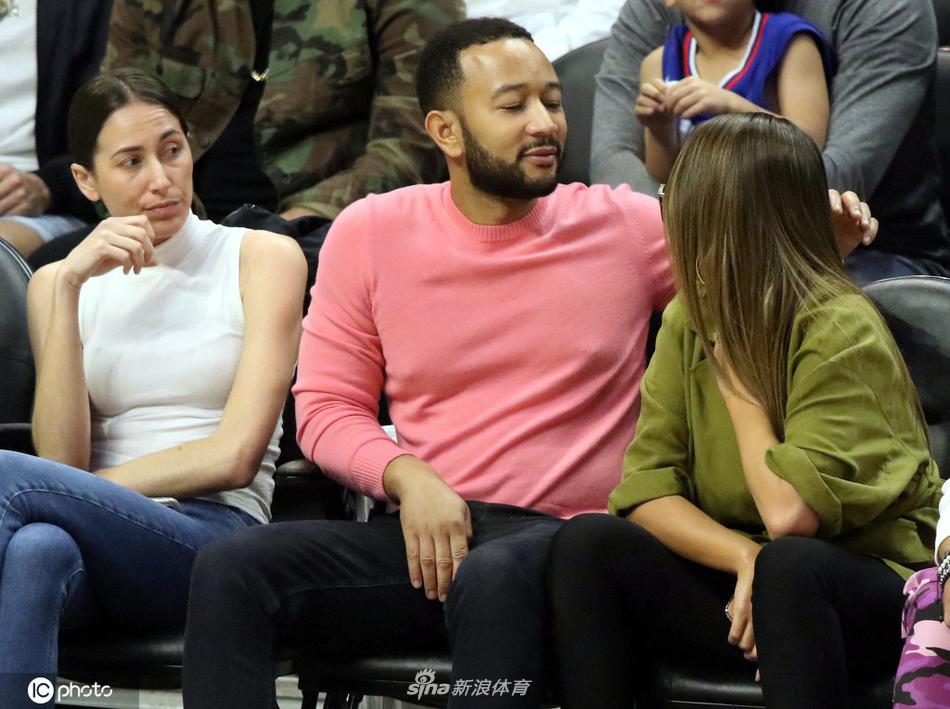 太陽報：英格蘭球迷拒絕被FIFA宰，打算世界杯去西班牙搞觀賽派對