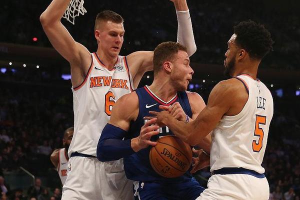 賽季至今鮑威爾場均得分比上賽季高9.8分，聯(lián)盟第一