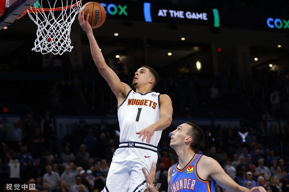 不愧是你！孔蒂不滿霍伊倫被吹犯規(guī)，憤怒質(zhì)疑裁判被出示黃牌