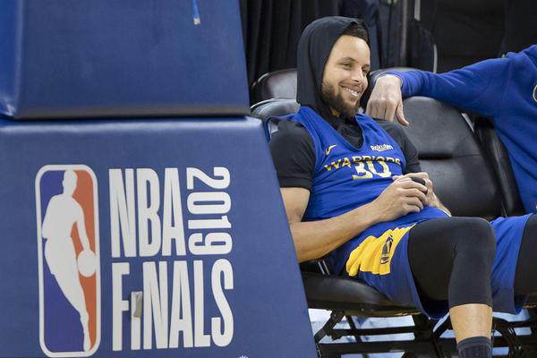 新億元先生？德轉預熱內維斯新身價：最高1.2億歐，最低9500萬