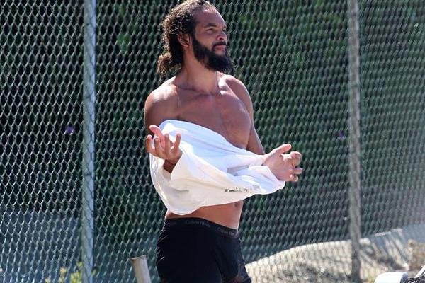 奇門小子怎么下載？想要比別人更加搶先搶快的玩到這款游戲，那么你獲取游戲開測消息是關鍵，能夠獲取到第一手信息，你才能在最快的時間內(nèi)容體驗到，奇門小子怎么下載呢？在哪里可以免費下載？下面九游小編為你帶來兩