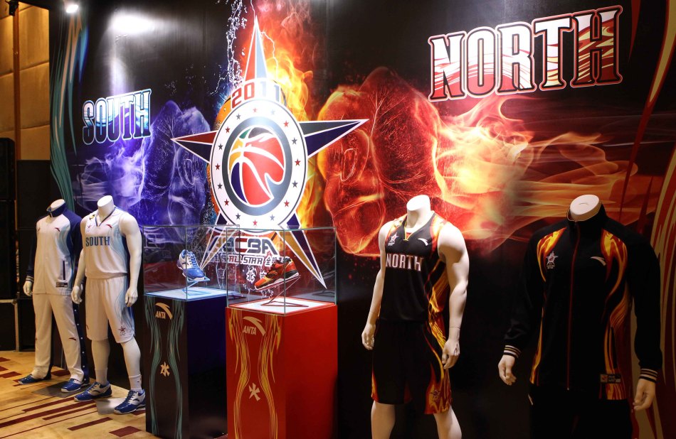 又被群嘲...利物浦跟隊：森林球迷在看臺唱“斯洛特明早就下課”