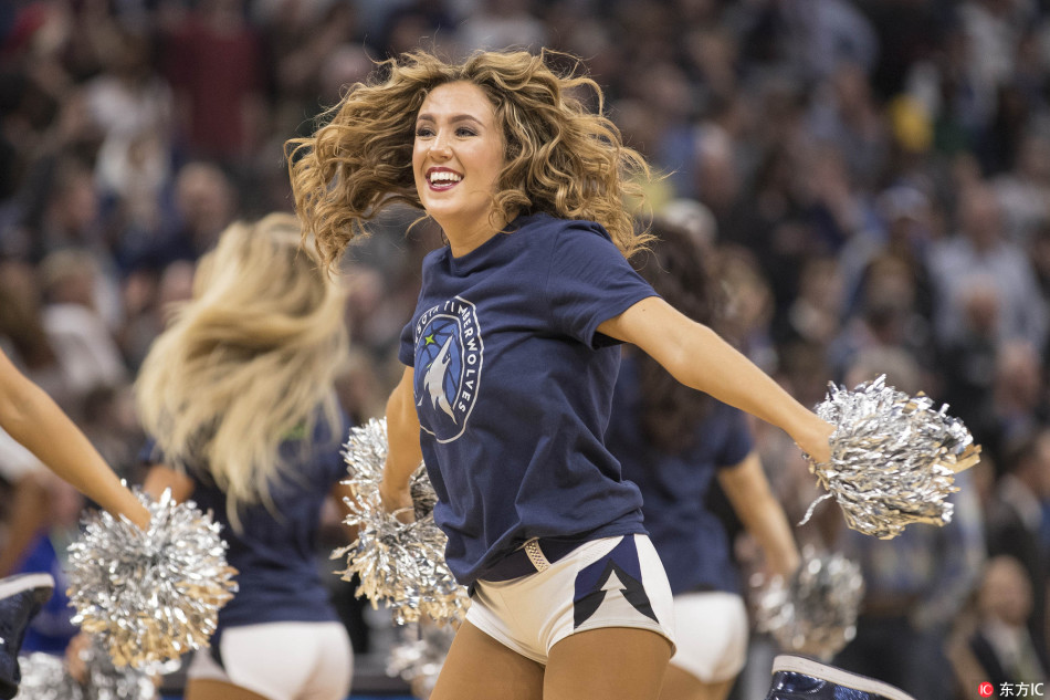 隊記：馬刺預(yù)計將依照賽程連續(xù)客戰(zhàn)湖人，已更換下榻酒店