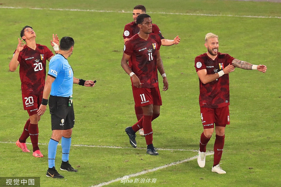 庫杜斯：在加納沙地上踢球經(jīng)歷很有幫助 期待世界杯和英格蘭交手