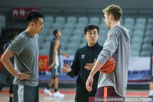 加斯科因：維納布爾斯去世時我哭得死去活來，他真是個好人