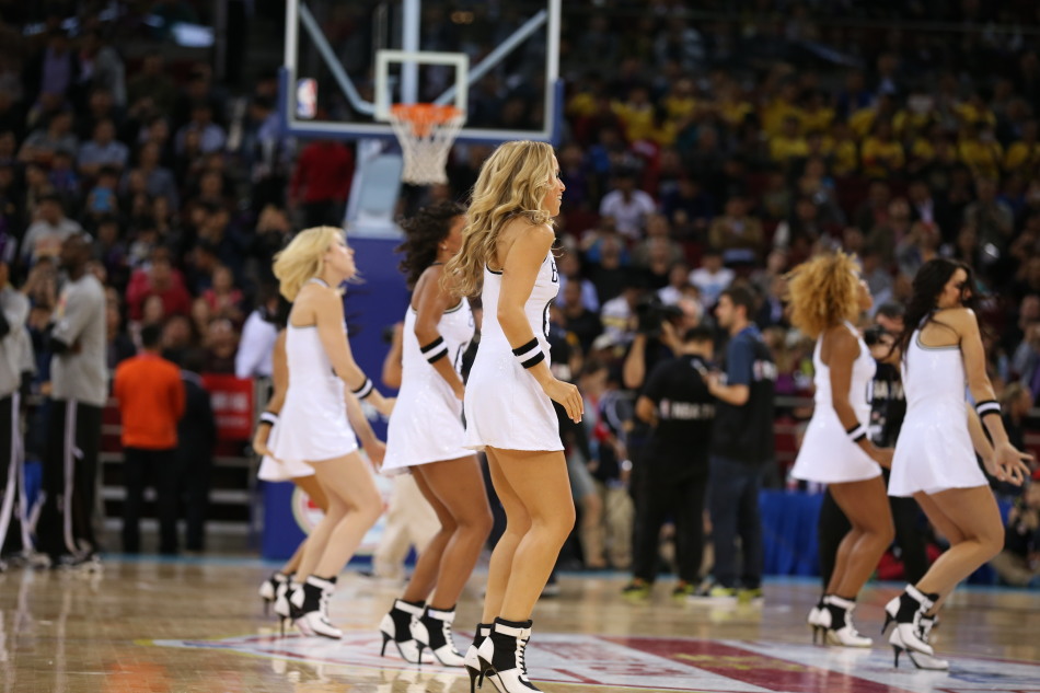 杰倫·約翰遜40+10+5本季聯(lián)盟唯二前鋒&比肩字母哥 后者兩次做到