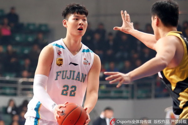 羅馬諾：尼斯有意冬窗引進摩洛哥中場理查德森，已與佛羅倫薩接觸