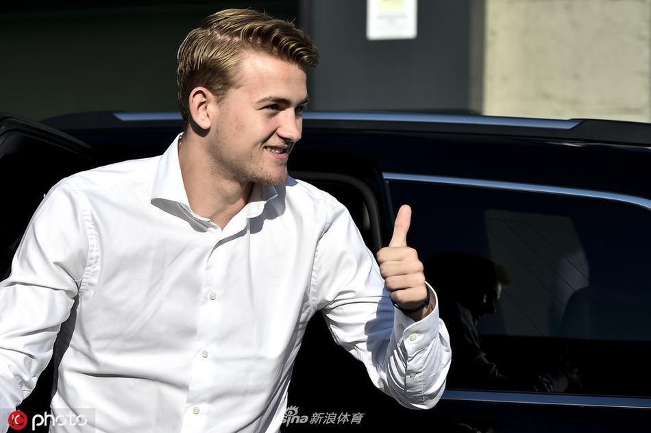 愛德華茲連續(xù)5場30+！場均37.2分 命中率56.1%三分命中率49%！