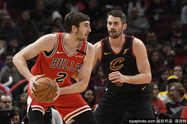 路威：或許特雷·楊和老鷹是時候考慮其他可能了 我希望楊能開心