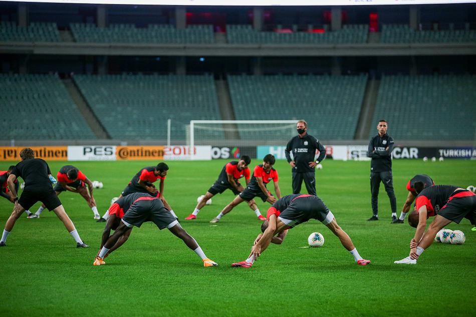 3次判罰不利于火箭！解說：NBA承認我火被黑了 如果道歉有用的話