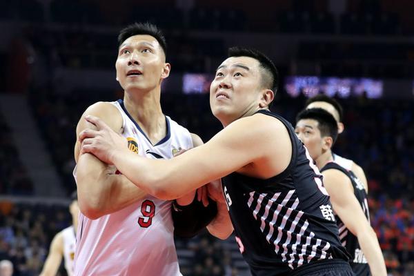 [流言板]湖人將于明日比賽中場休息為庫珀舉行21號球衣退役儀式