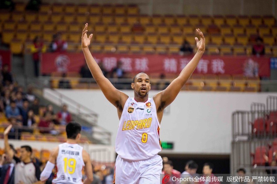 [流言板]鵜鶘本賽季已輸32場，再負1場將追平上賽季負場數(shù)