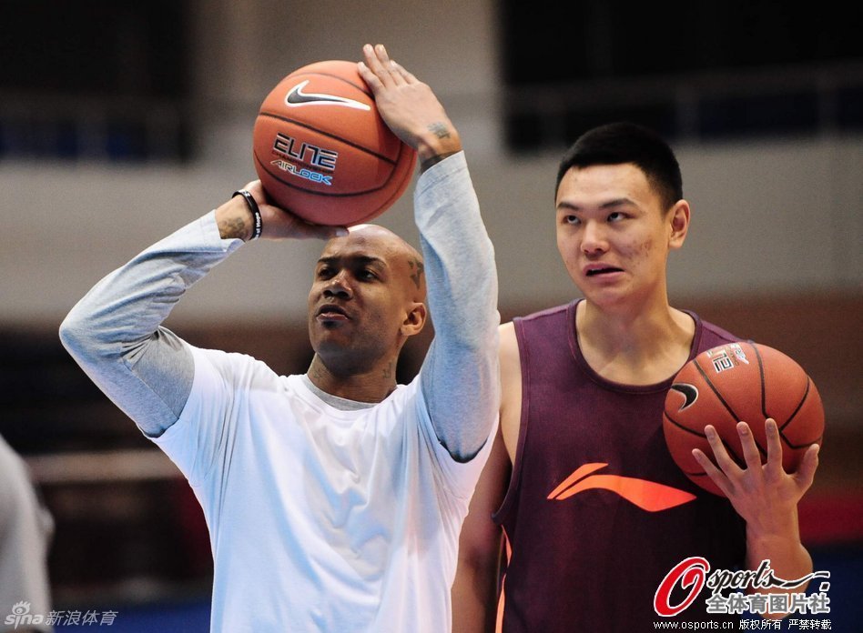 也有競爭力！本賽季約基奇缺戰(zhàn)時，掘金取得2勝3負(fù)的戰(zhàn)績