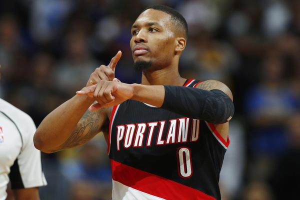 [流言板]受害者回顧詹姆斯飛扣：感覺被扣之后，我像進了名人堂一樣