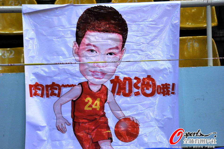 冒充職業(yè)？伊薩克本場1射0正 1過人0成功 7對抗0成功 獲評6分