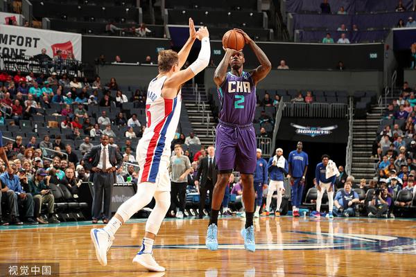 記者：尤文圖斯密切關注弗拉泰西，可能高價租借+強制買斷