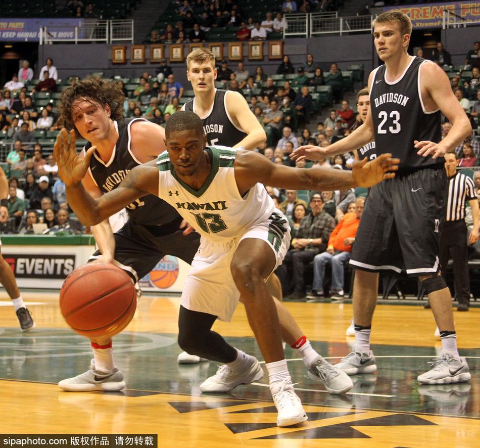 英超單場烏龍雙響“倒霉蛋”：卡拉格、艾斯特福、道森、法斯在列二怪                                                                2025