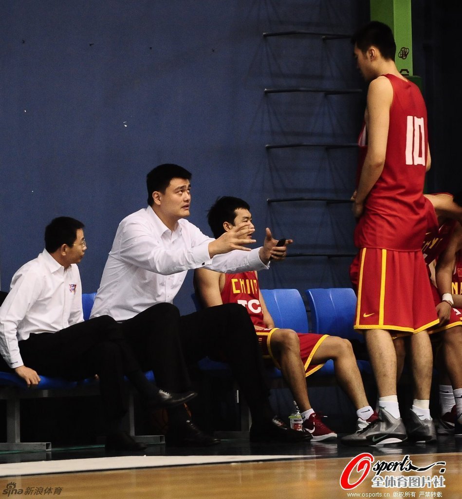 隆戈：米蘭正為約維奇尋找下家，并考慮讓球員免費轉會