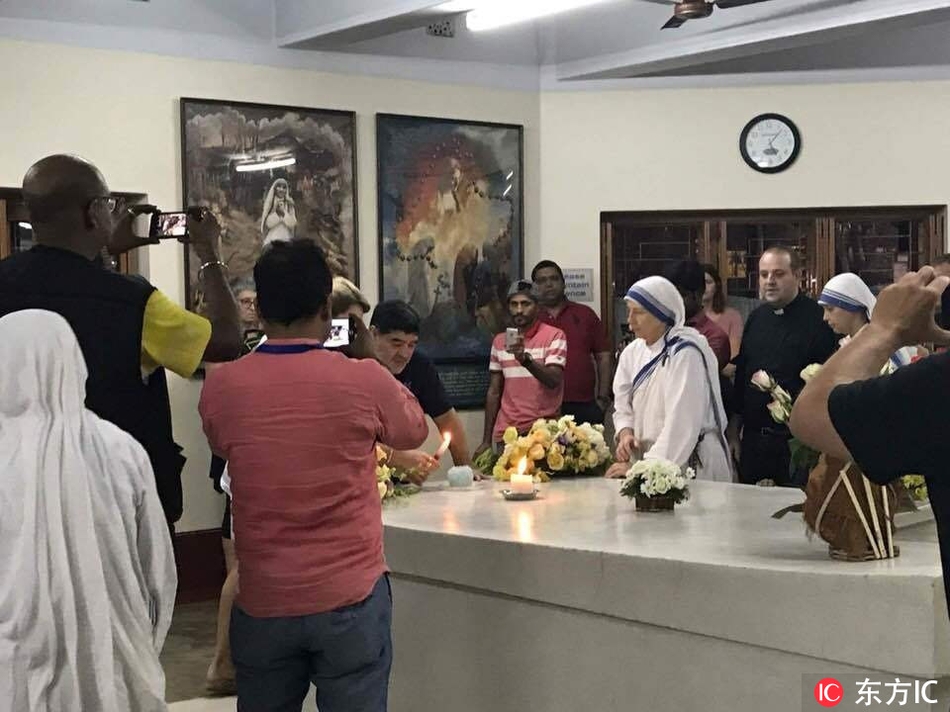 滿面春風(fēng)！奧爾莫外出就餐被采訪：一切都好，一切都很好??