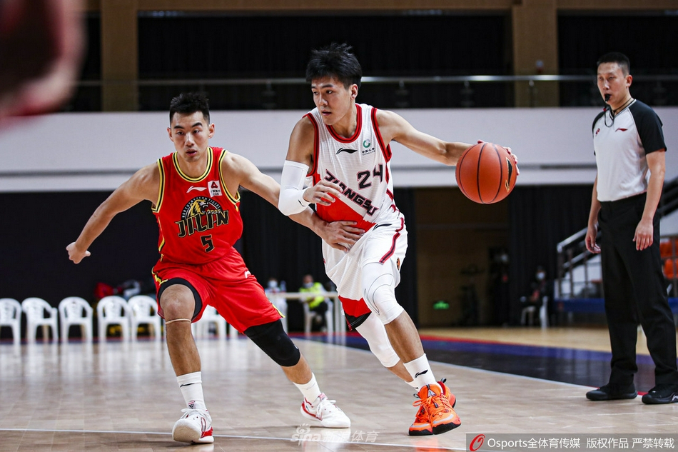 精彩射術！馬爾穆什機敏前插+小角度勁射破門beltalowda                                                                2025-