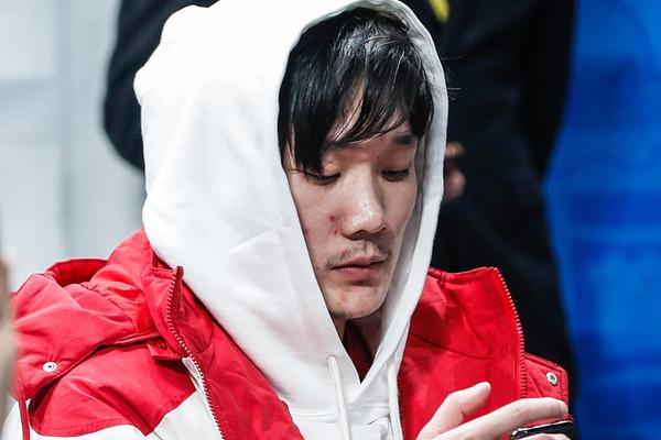 韓職業(yè)足球聯(lián)盟今日召開董事會，宣布新賽季K聯(lián)賽將取消亞外